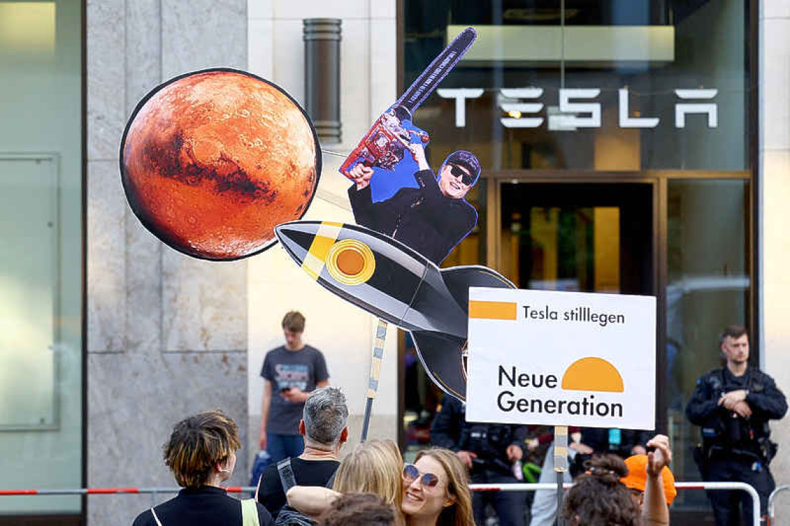Tesla without Musk? Board faces unique challenge whether he stays or goes